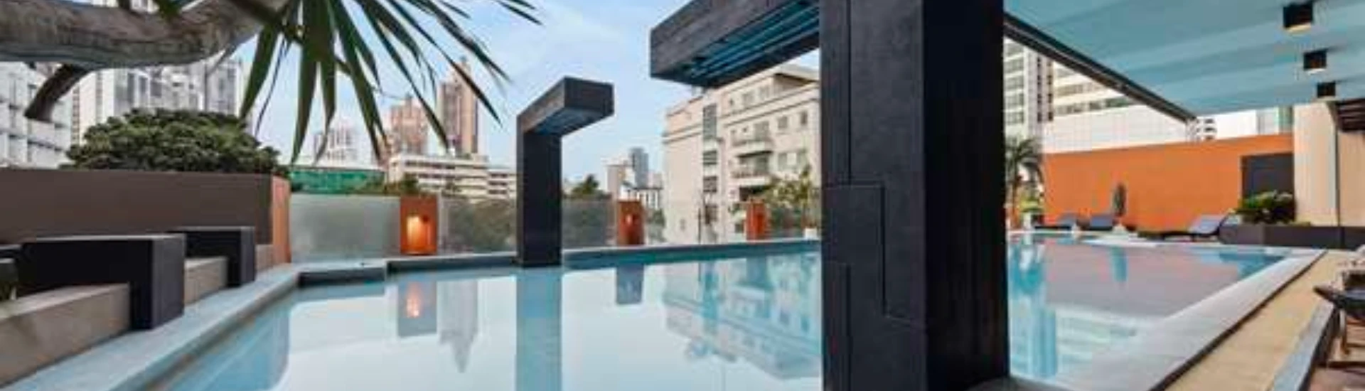 Golden Tulip Mandison Suites 