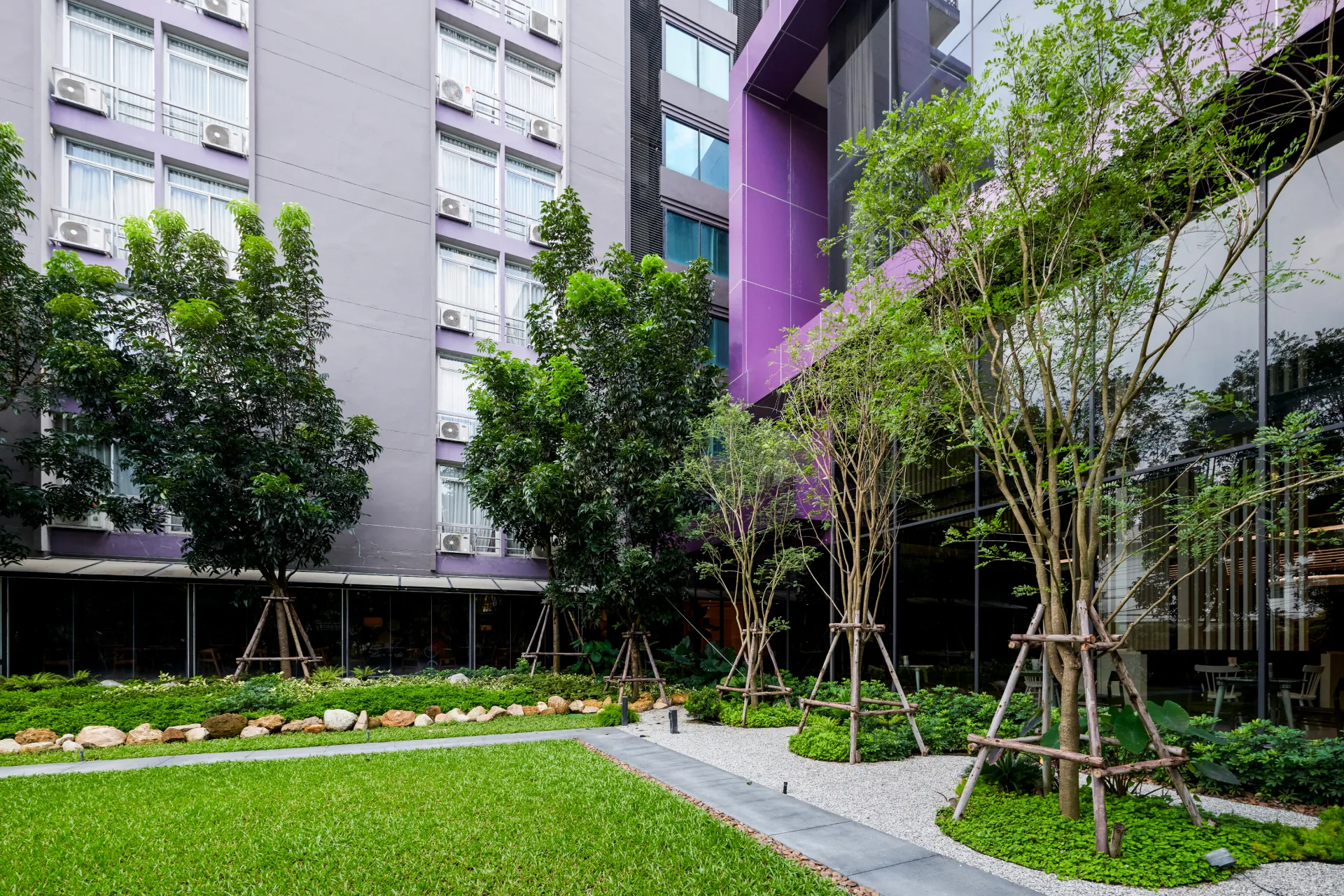 TK PALACE HOTEL & CONVENTION