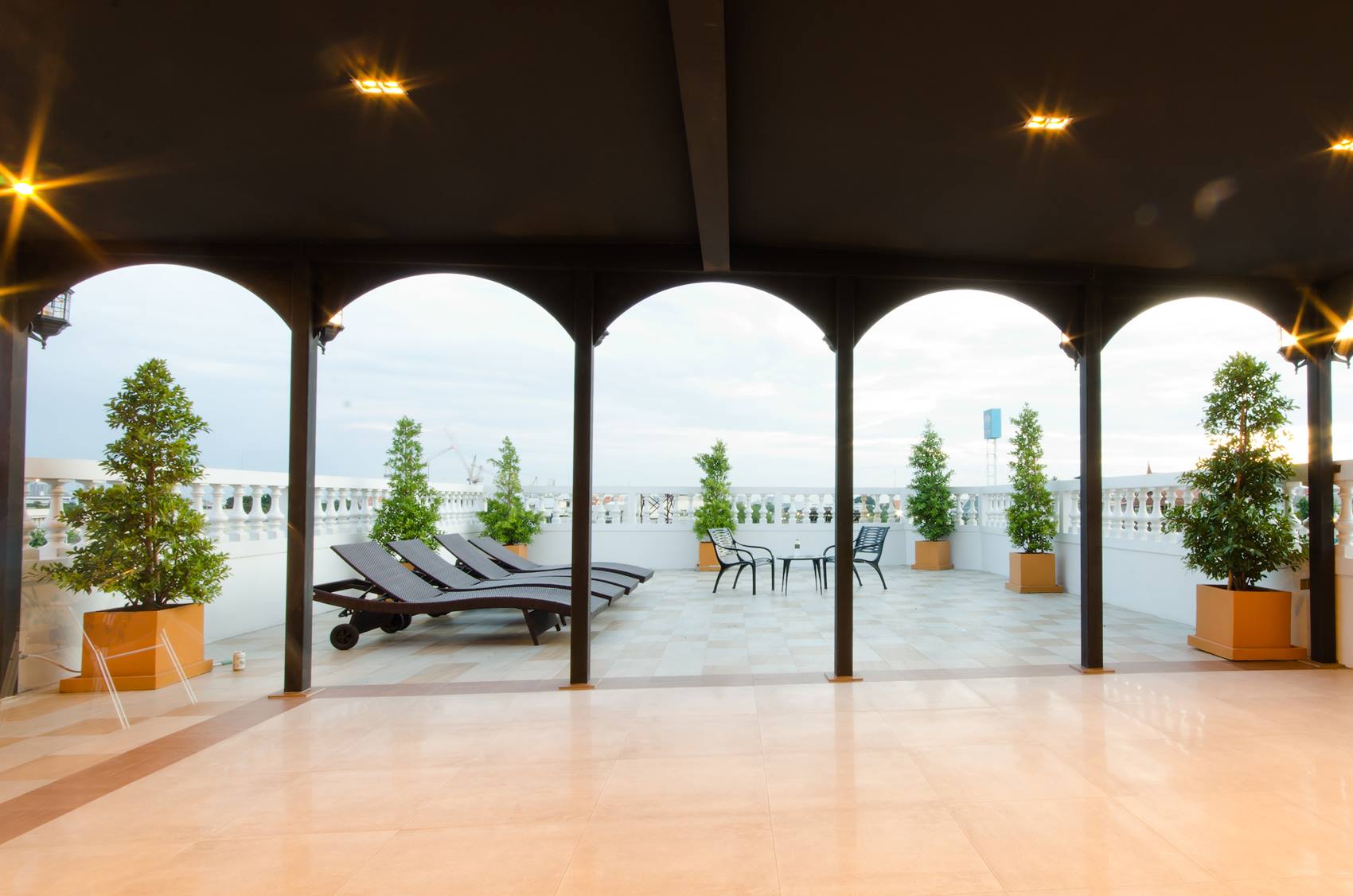 ข้าวสารพาเลซ โฮเทล กรุ๊ป