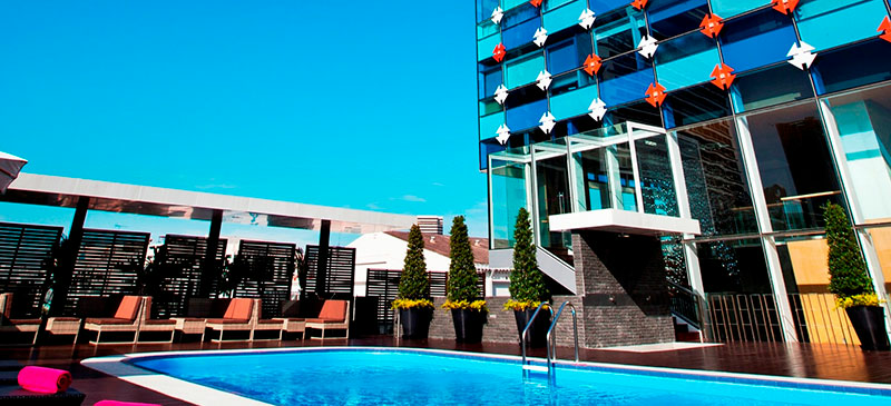 เซอร์วิสชาร์จ VELADHI GLOW Pratunam เซอร์วิสชาร์จ VELADHI GLOW Pratunam