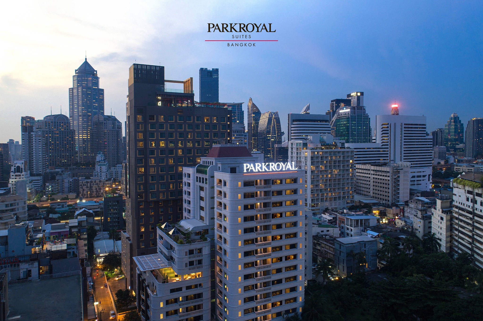 เซอร์วิสชาร์จ PARKROYAL Suites Bangkok เซอร์วิสชาร์จ PARKROYAL Suites Bangkok
